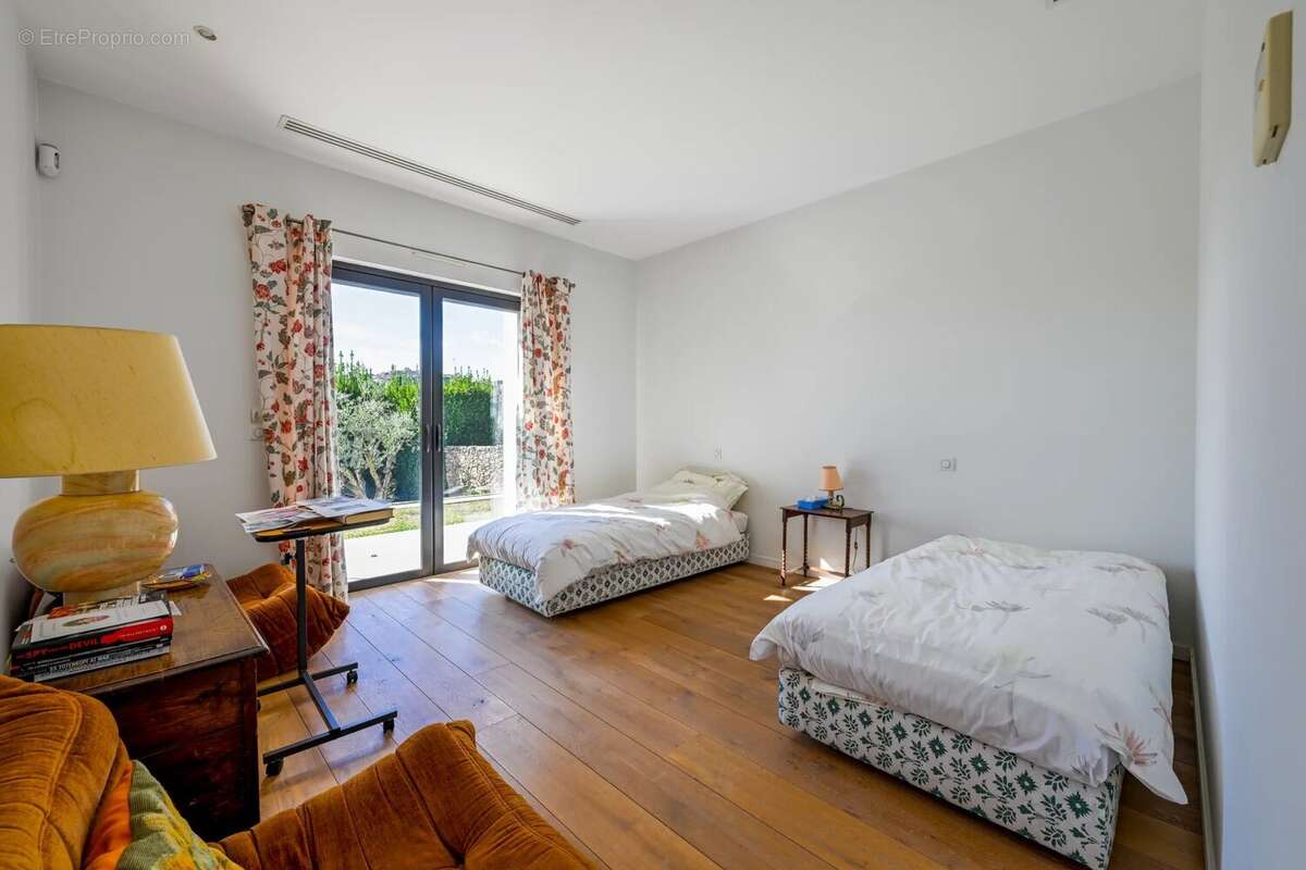 Maison à MOUGINS