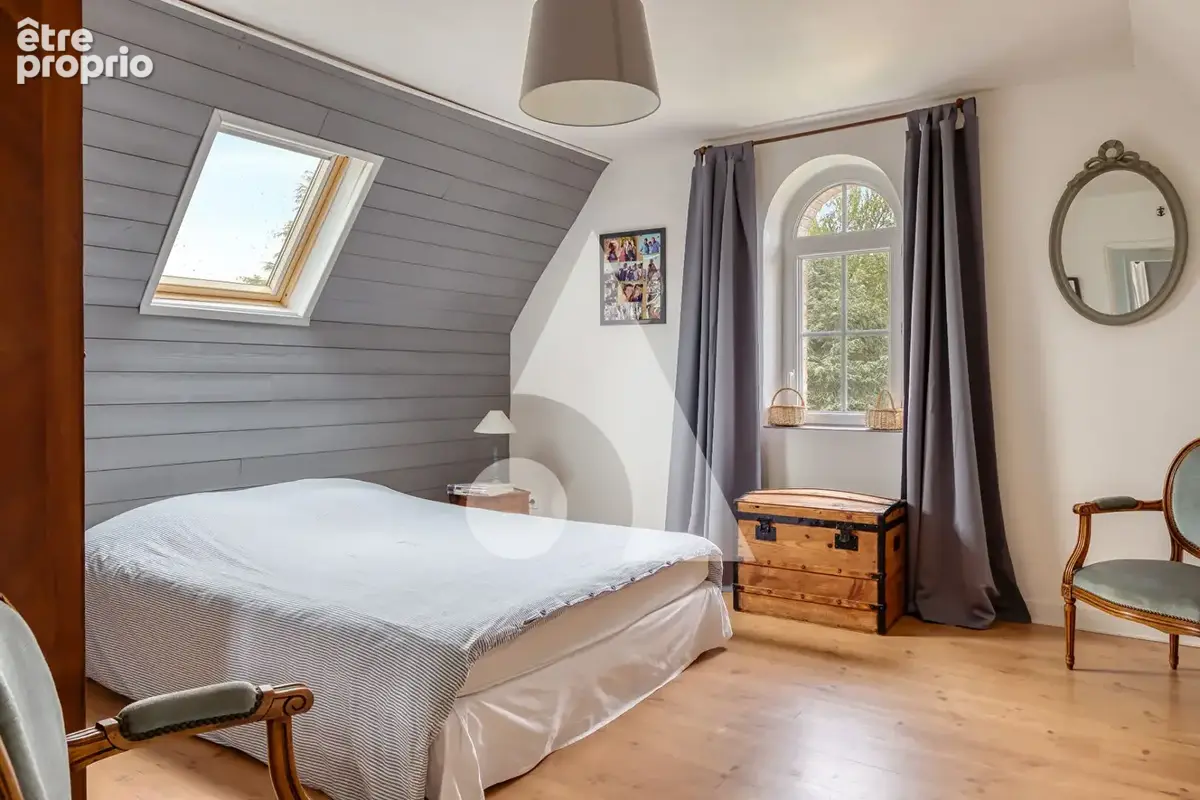 Maison de maître du XIX ème siècle  au coeur d'un parc de 3743m2 - photo 11