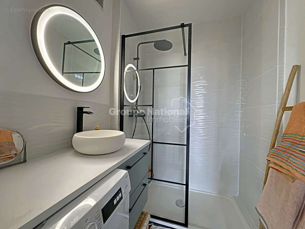 Appartement à LUNEL