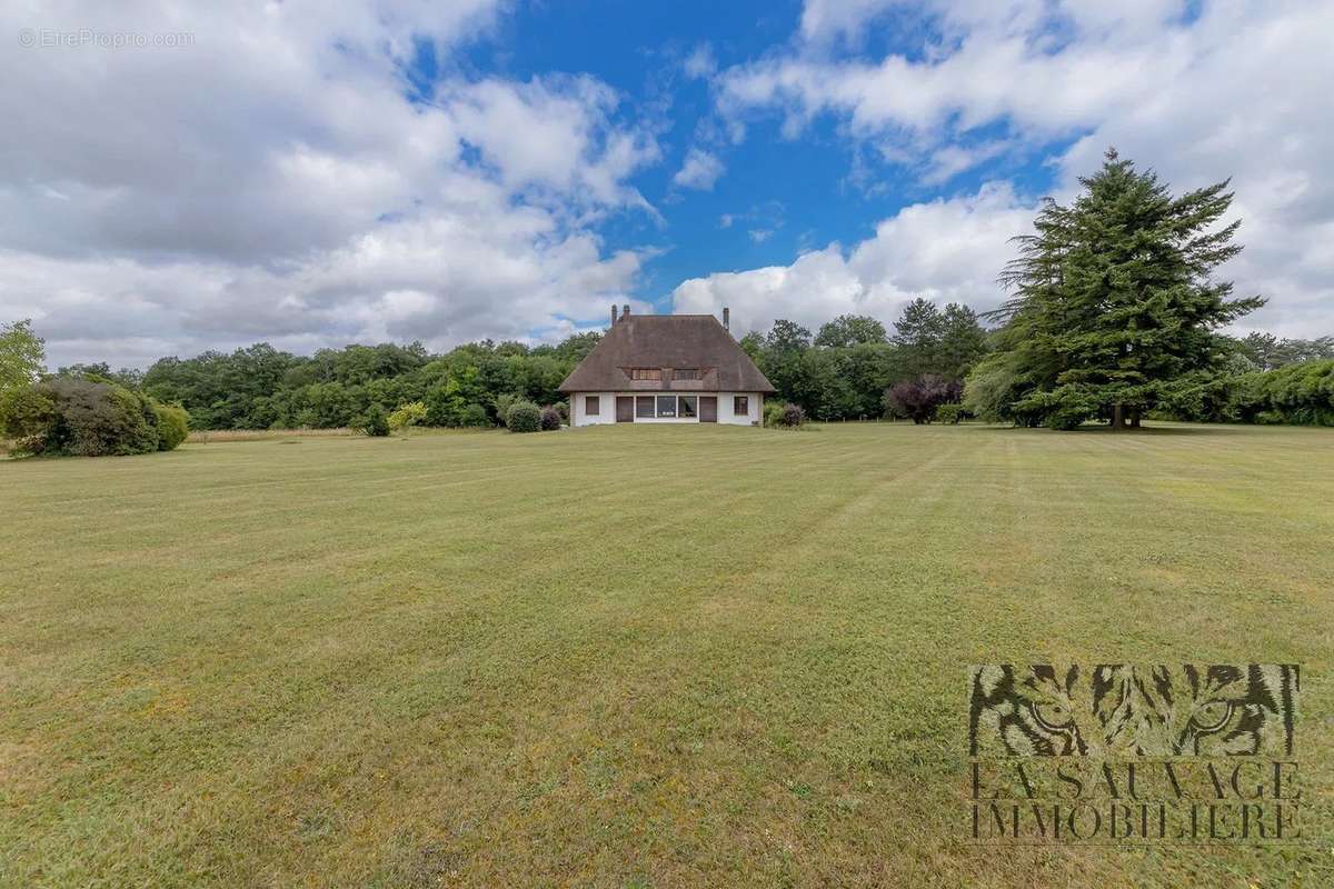 Maison à HOULBEC-COCHEREL