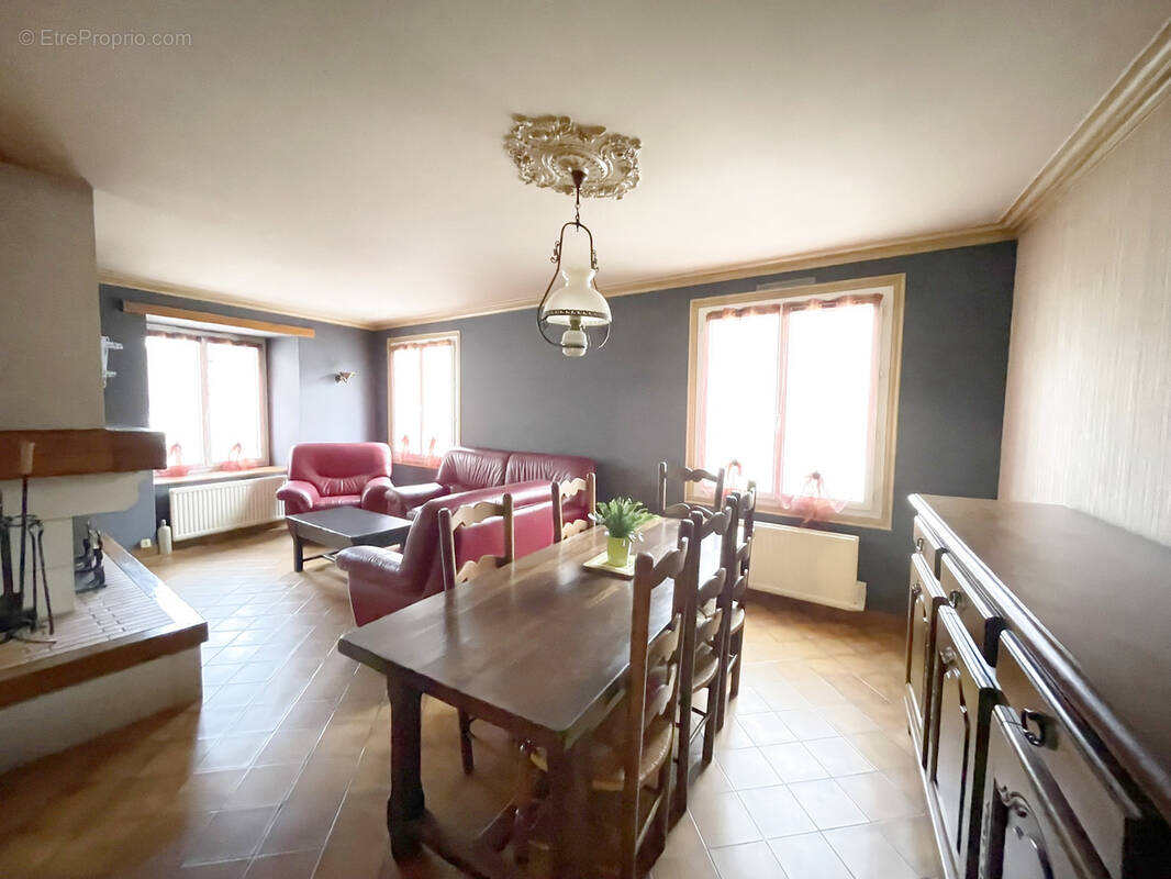 Maison à MONTJEAN-SUR-LOIRE