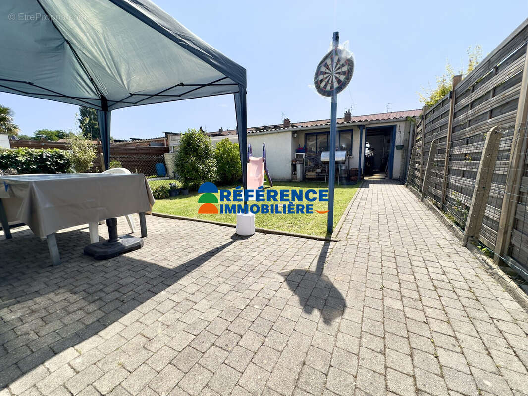 Maison à WAMBRECHIES