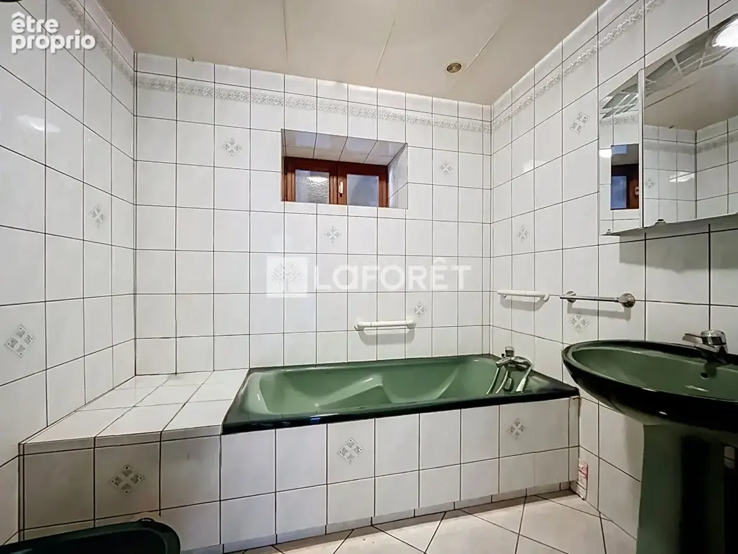 Maison Leffonds  6 pièce(s) 161,18 m2 - photo 8