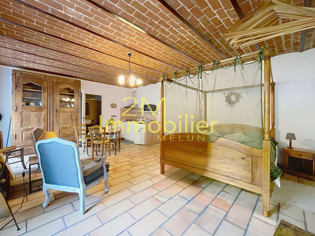 Maison à RUBELLES