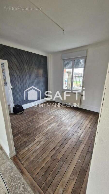 Photo 3 - Maison à SAINT-QUENTIN