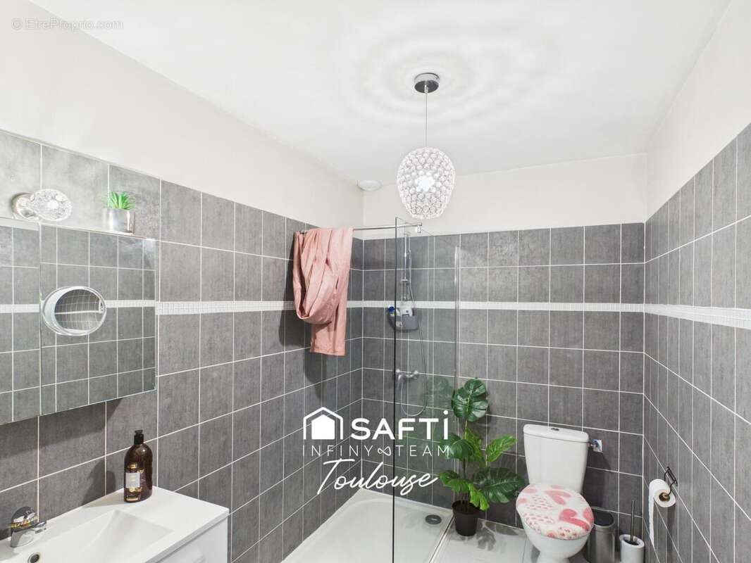 Maison 140 m² à Cugnaux  - photo 8