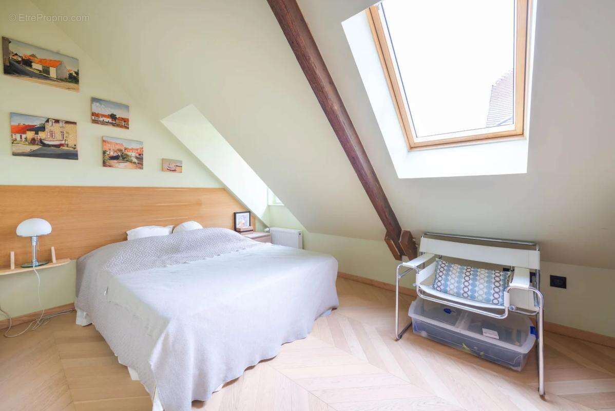 Appartement à LOUVECIENNES