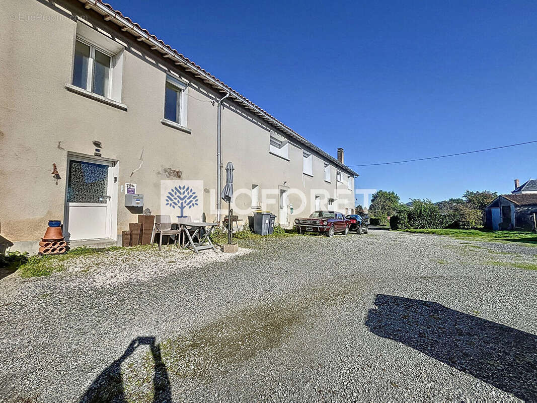 Appartement à PARTHENAY