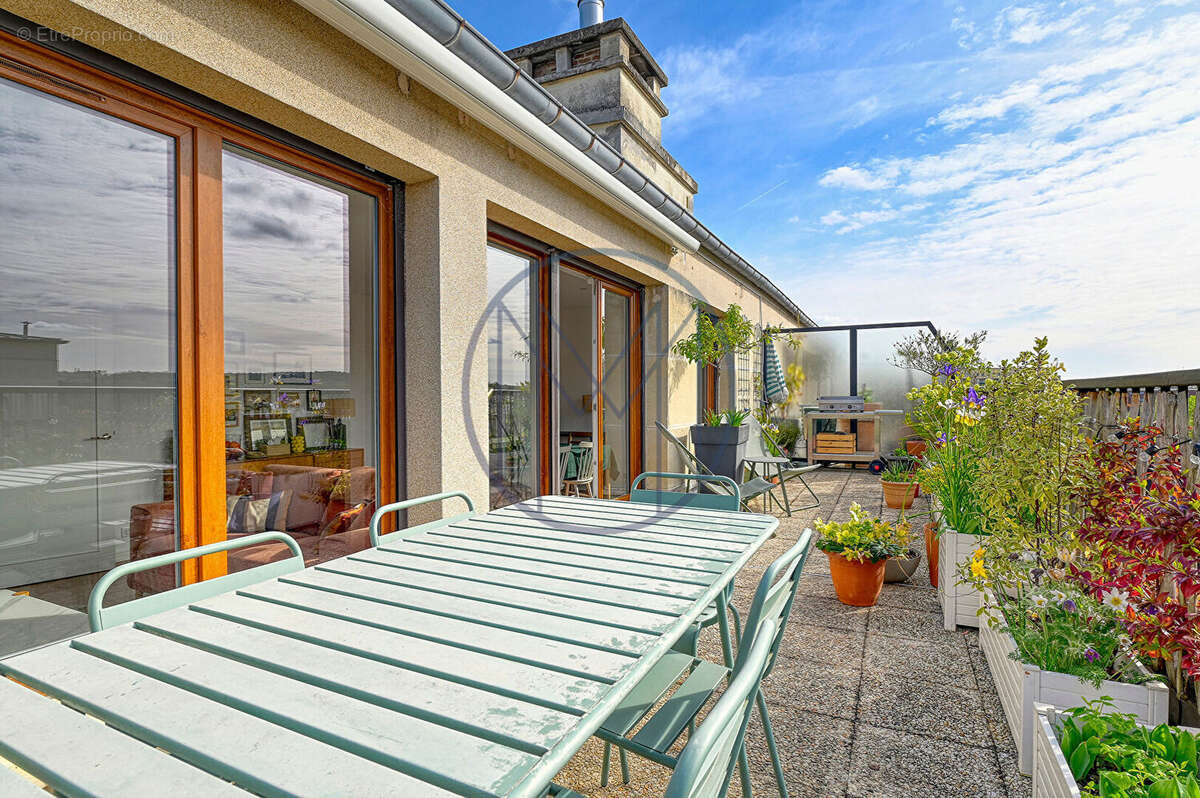 Appartement à VERSAILLES