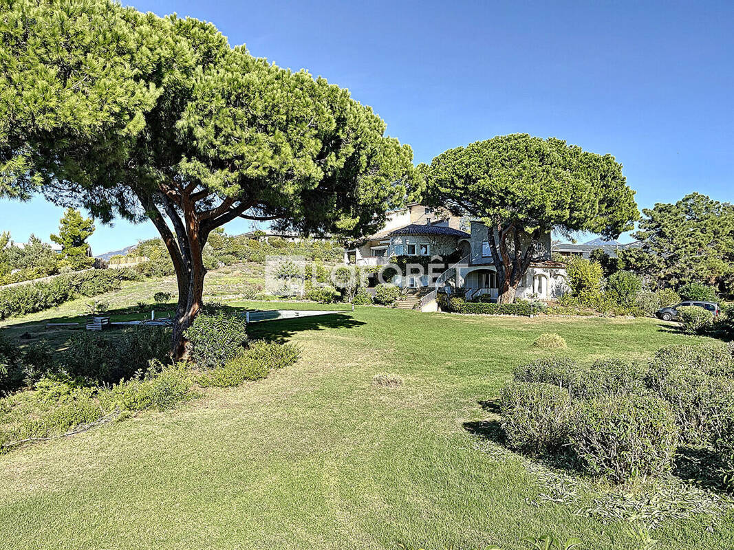 Maison à GROSSETO-PRUGNA