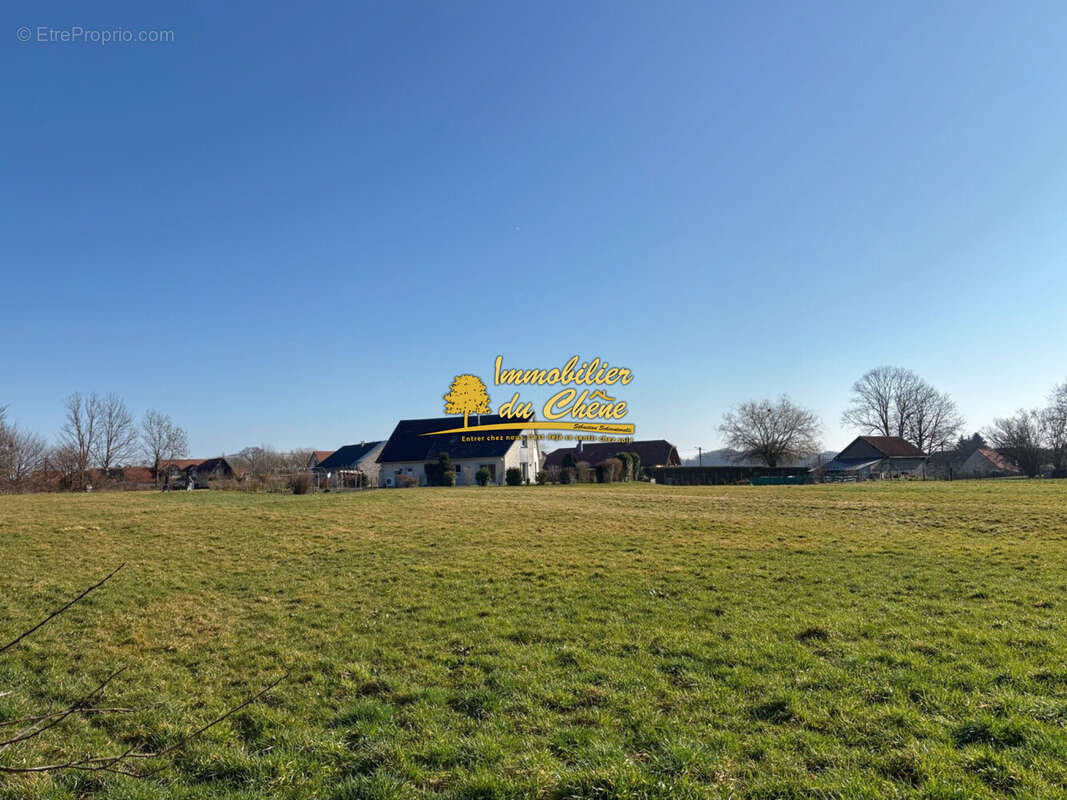 Terrain à BOUHANS-LES-LURE