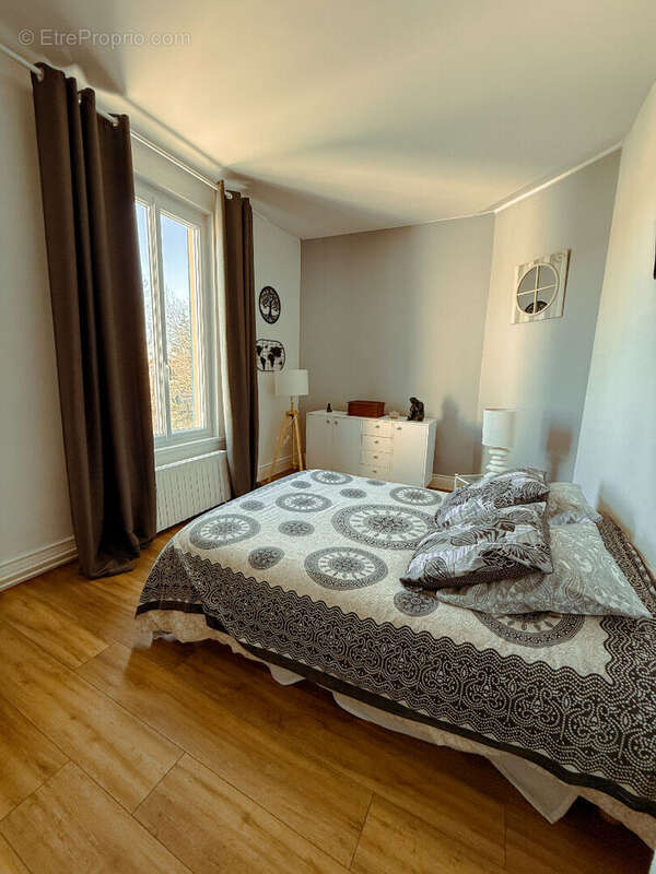 Maison à SAINT-ETIENNE-AU-MONT