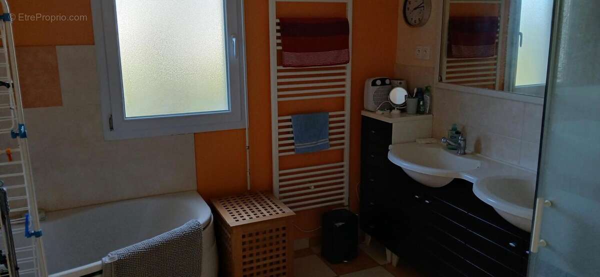 Photo 6 - Maison à ALLONNES