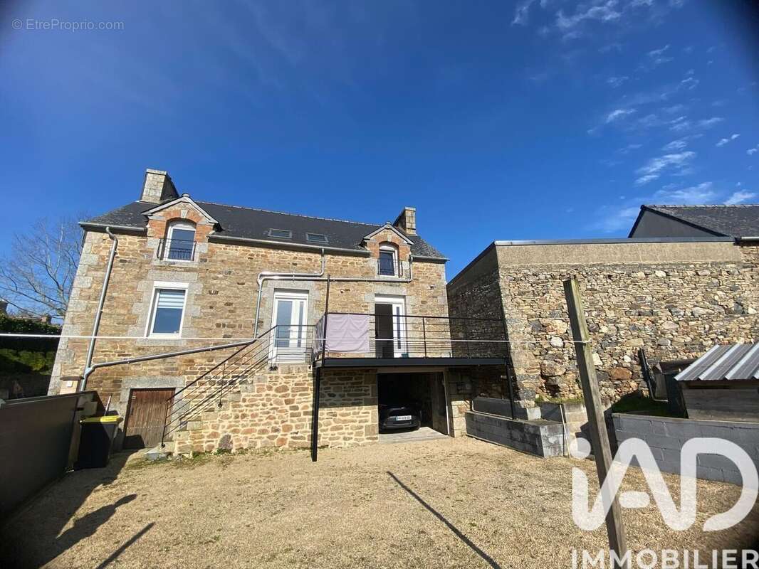 Photo 3 - Maison à HENON