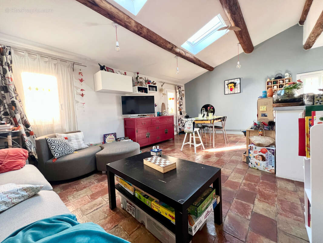 Appartement à AUBAGNE