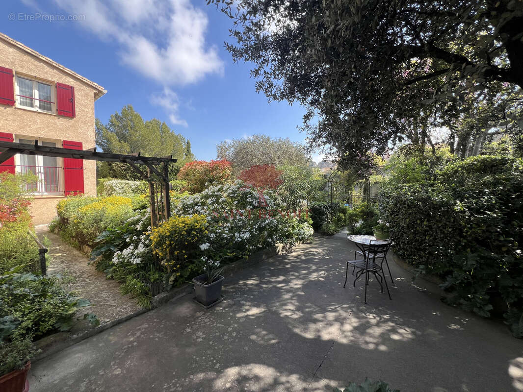 Maison à GIGNAC