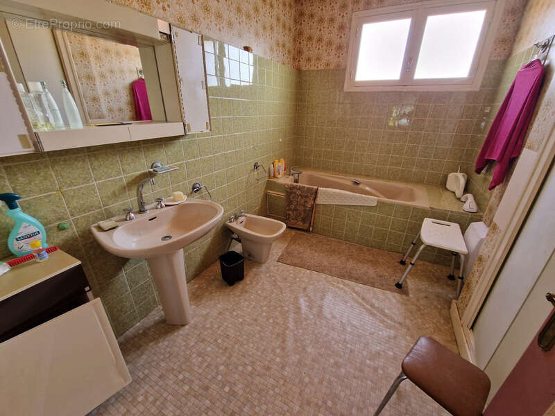 Maison à TONNAY-BOUTONNE