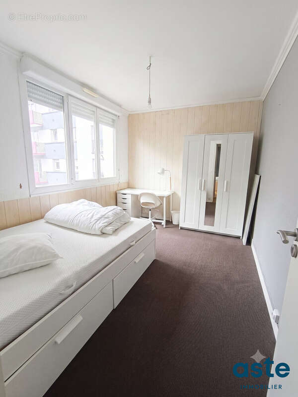 Appartement 93 m² à Brest  - photo 3