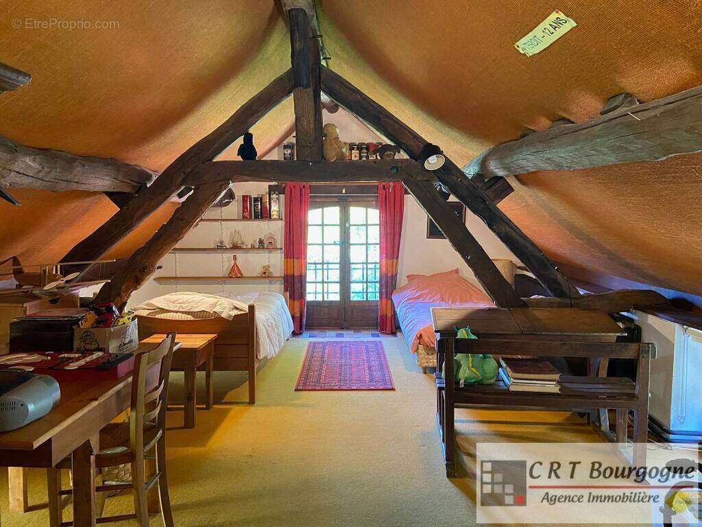 Maison à SAINT-MAURICE-LE-VIEIL