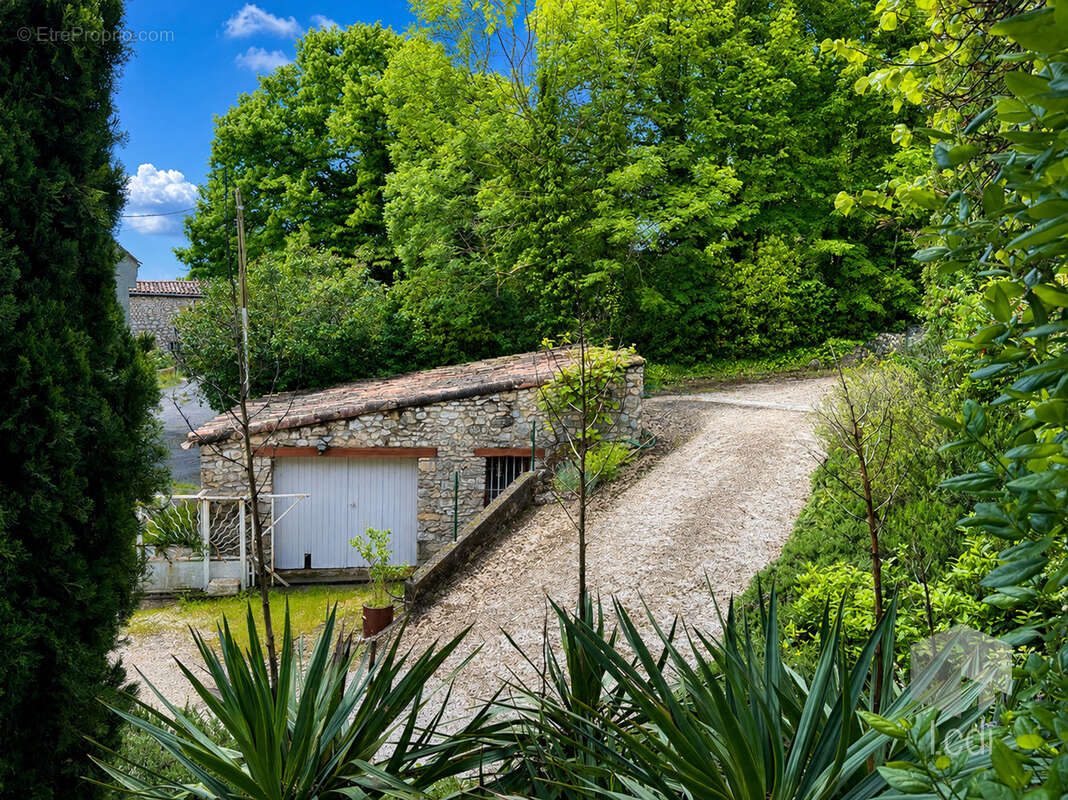 Maison à MARSANNE