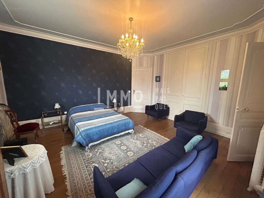 Maison à VOUVRAY-SUR-LOIR