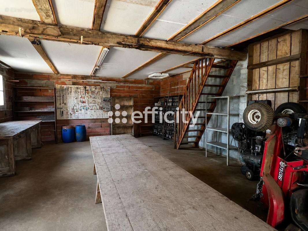 Maison 181 m² à Marcay  - photo 18