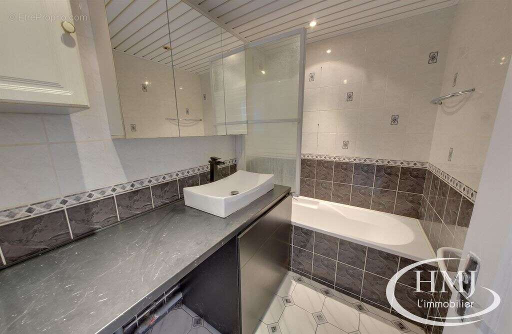 Appartement 87 m² à Courcouronnes  - photo 9