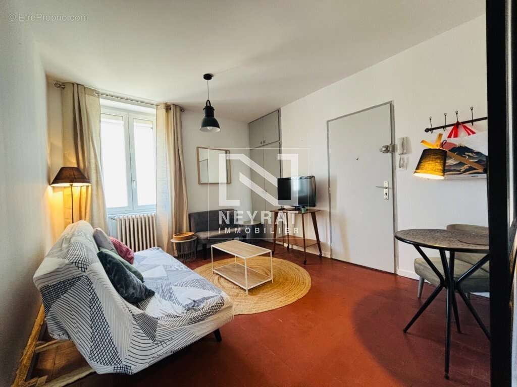 Appartement à MONTCEAU-LES-MINES
