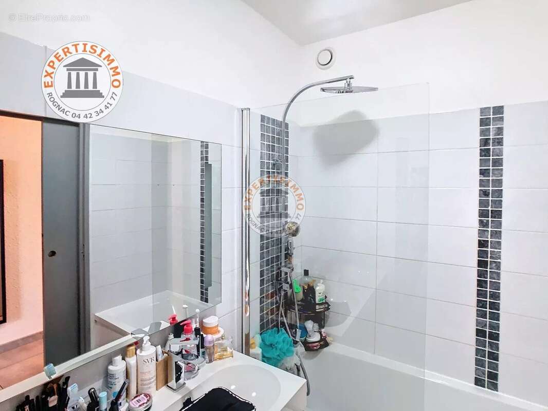 Appartement à VITROLLES