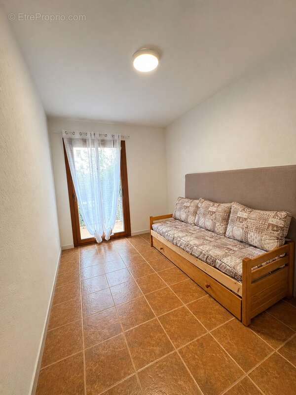 Villa 4 pièces 100 m2 Canet Plage - photo 7