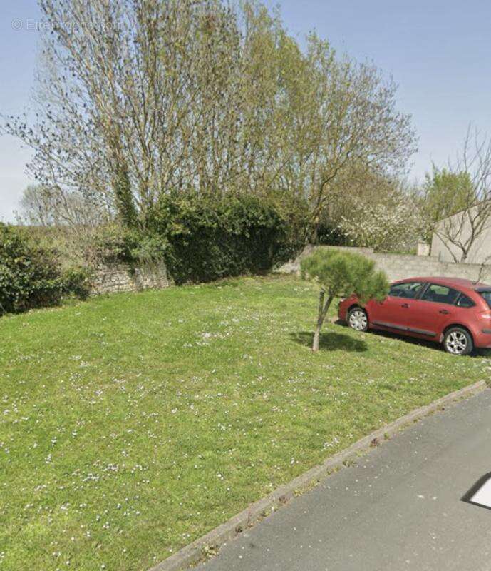 À vendre – Terrain constructible de 573 m² – Vouhé (17) – 58 000 € - photo 2
