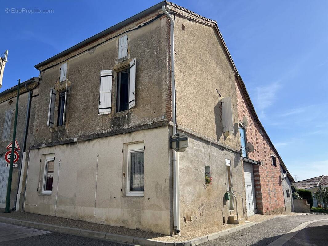 Maison à SISTELS