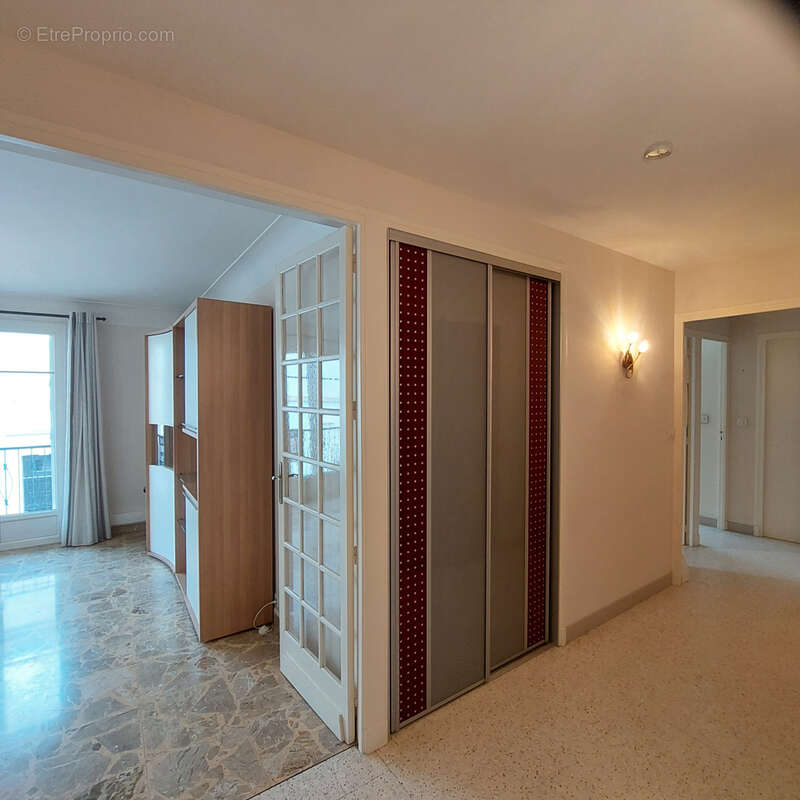 Appartement à NIMES
