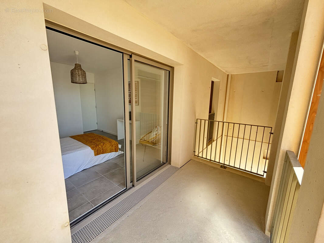 Appartement à MAUGUIO