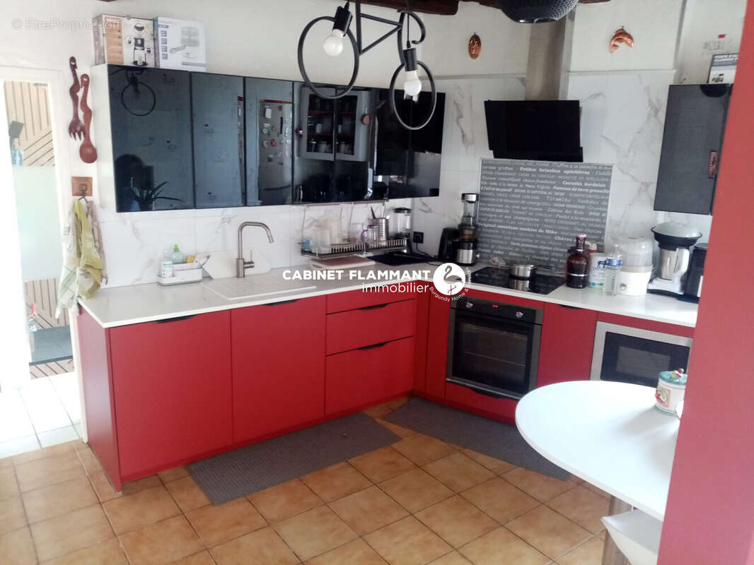 Maison à AISY-SUR-ARMANCON