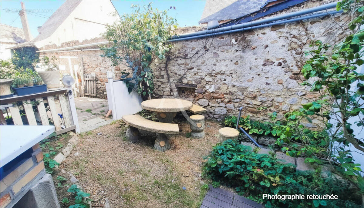 Maison à ETRICHE