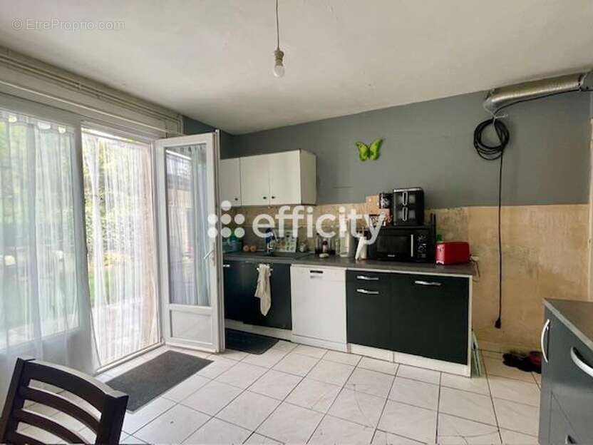 Maison à ROUSSILLON