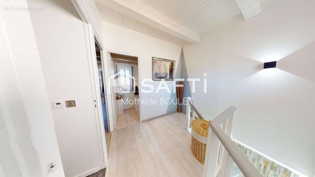 Photo 4 - Maison à SURGERES