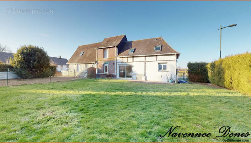 Maison à TOURVILLE-LA-CAMPAGNE