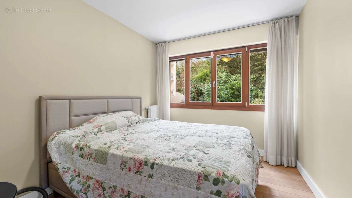 Appartement à VAUCRESSON