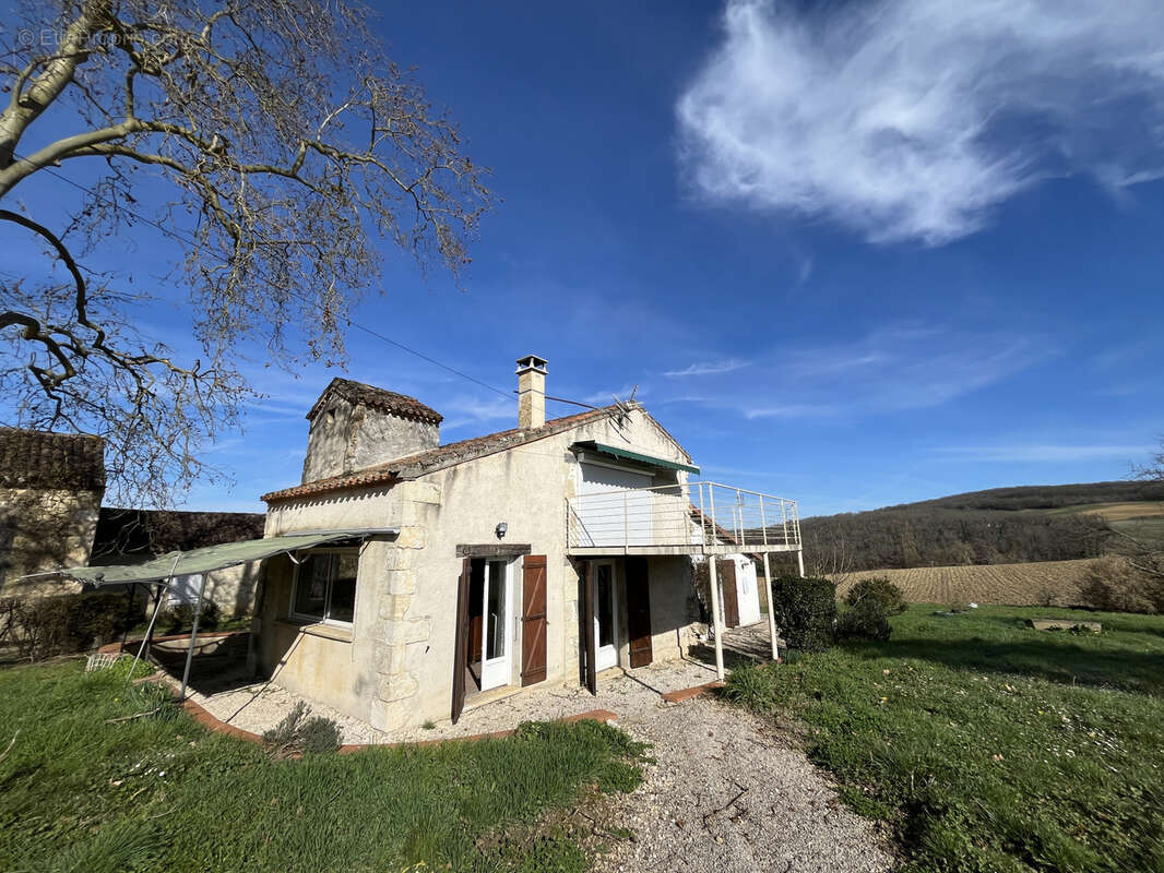 Maison à CASTERA-VERDUZAN