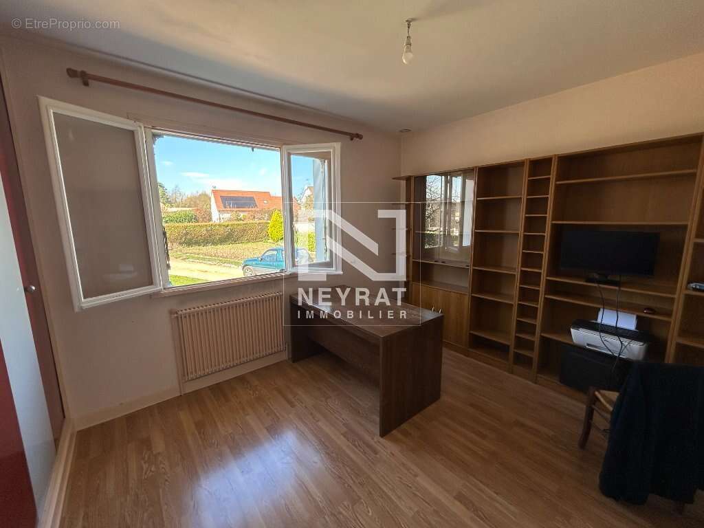 Maison à SENNECEY-LE-GRAND