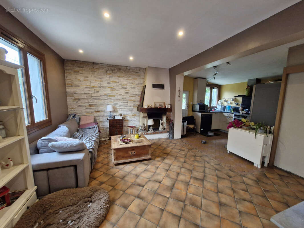 Maison à CLOYES-SUR-LE-LOIR