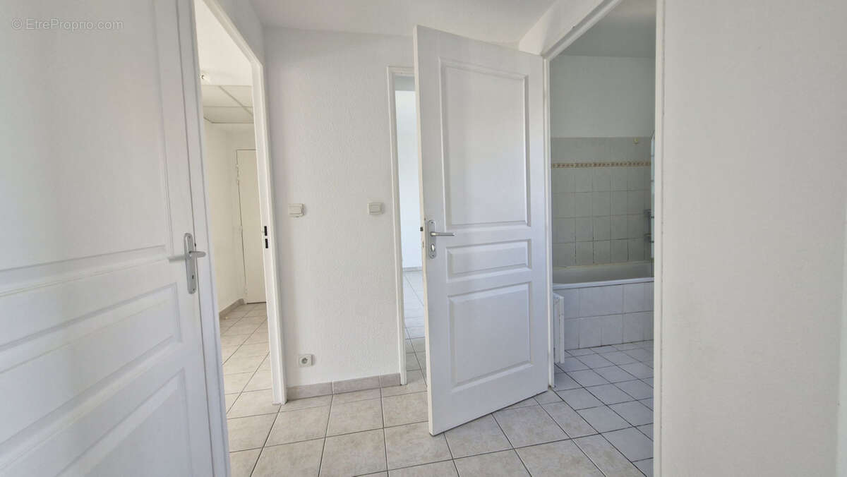 Appartement à MARSEILLE-13E