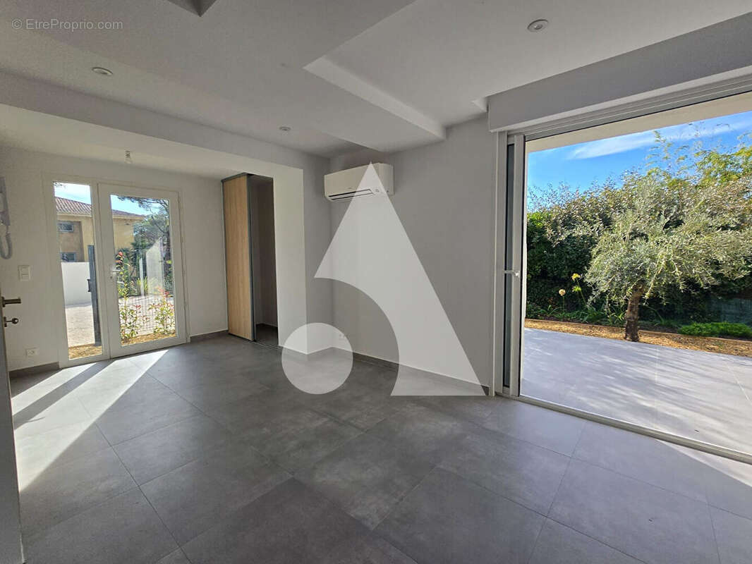 Appartement à SAINT-RAPHAEL