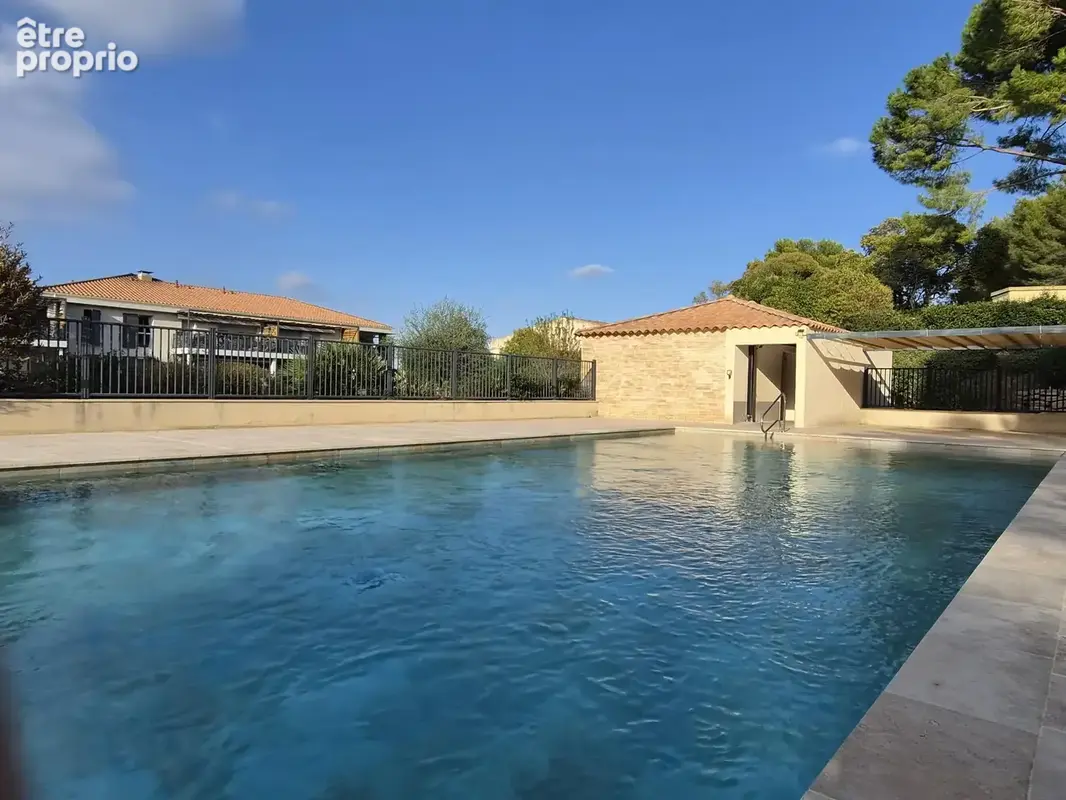 Le pradet   t3 récent avec terrasse plein sud, piscine et double parking - photo 2