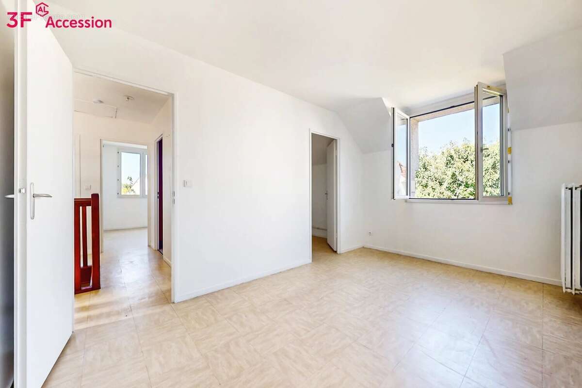 Maison à COURDIMANCHE