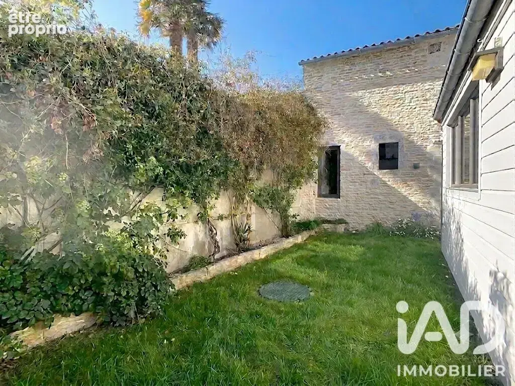 Maison 7 pièces 110 m² · à La Couarde-sur-Mer · 110 m² · 890 000 €