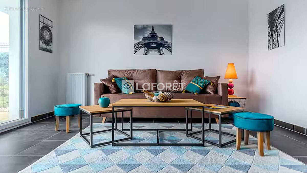 Appartement à FERRIERES-EN-BRIE