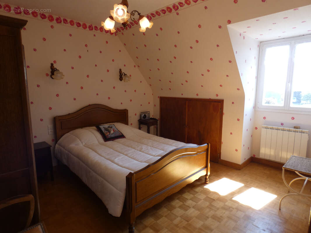 Maison à PLOUGRESCANT